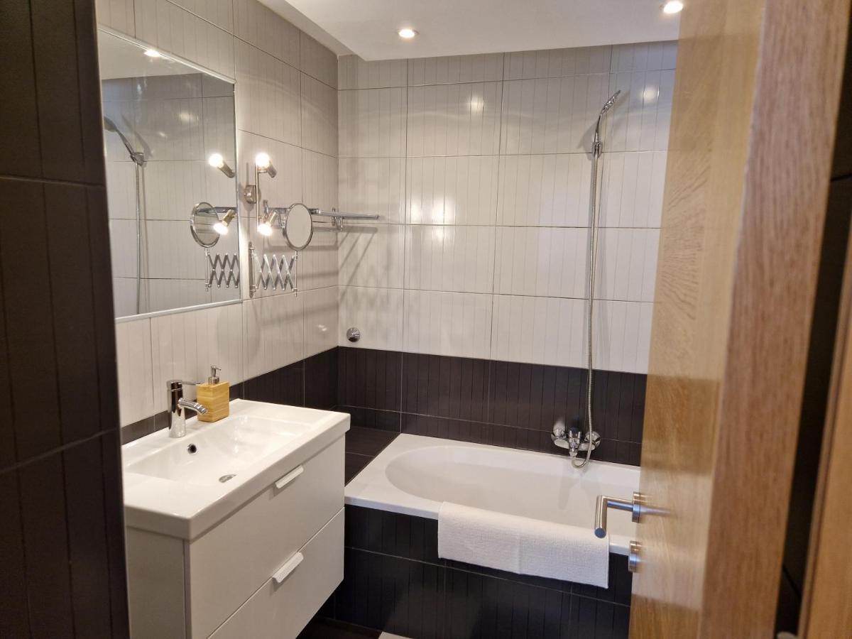 Apartman Jurjevic Krk Town Eksteriør bilde