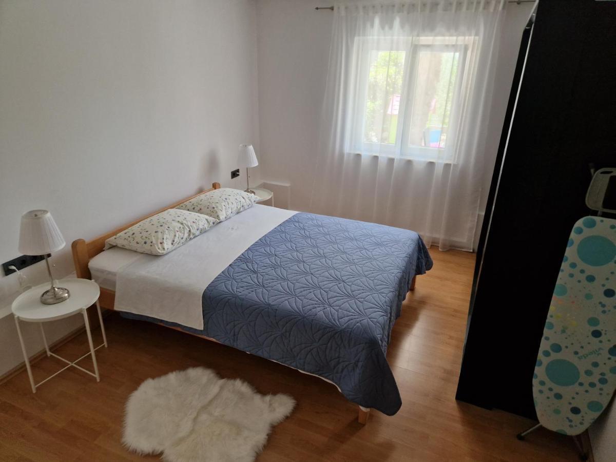 Apartman Jurjevic Krk Town Eksteriør bilde